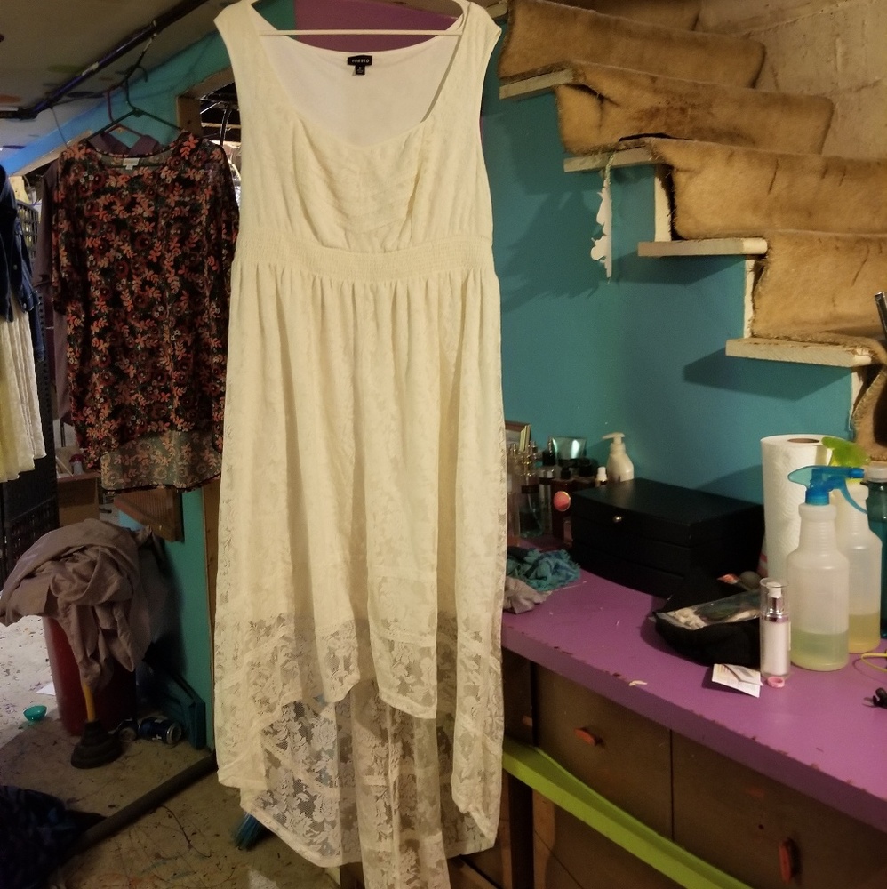 Torrid White lace dress